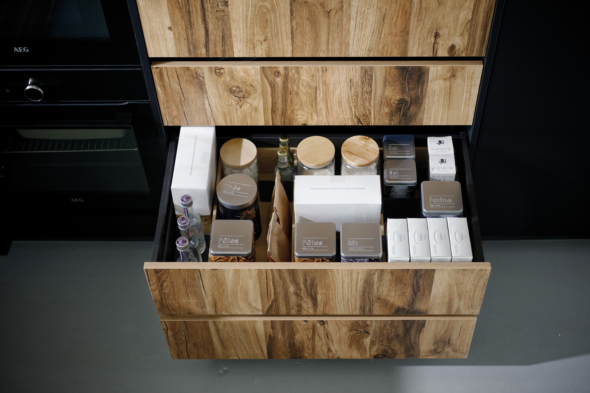 Wild Black Kuchyne Schmidt